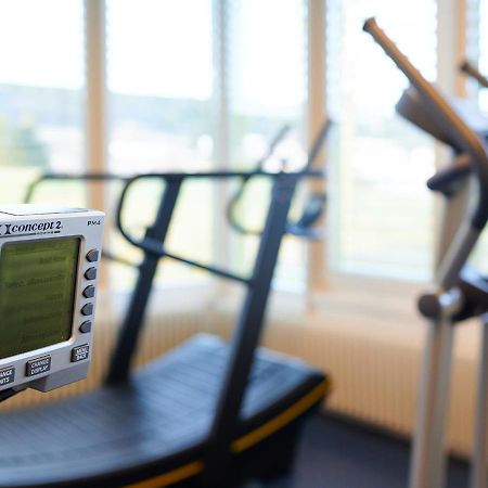 Cip Hotel Tramelan Kültér fotó